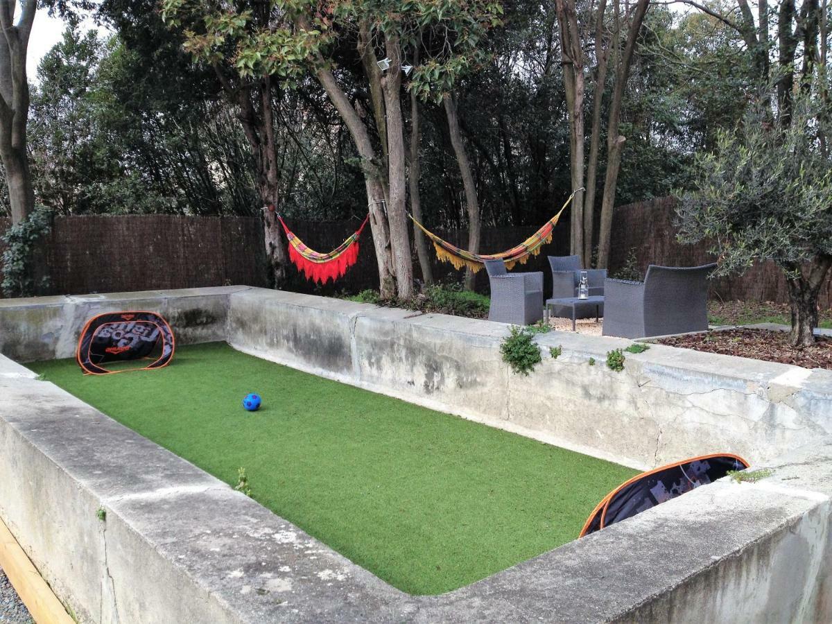 Au Vieux Lavoir Avec Parking Prive, Jardin , Climatisation, A 500 M De La Cite Каркассонн Екстер'єр фото